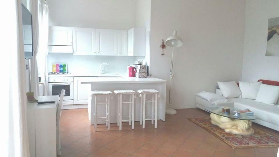 Appartamento Ellen Torbole Sul Garda Exterior foto